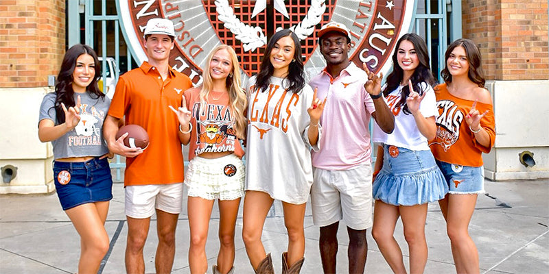 UT students wearing Longhorn gear
