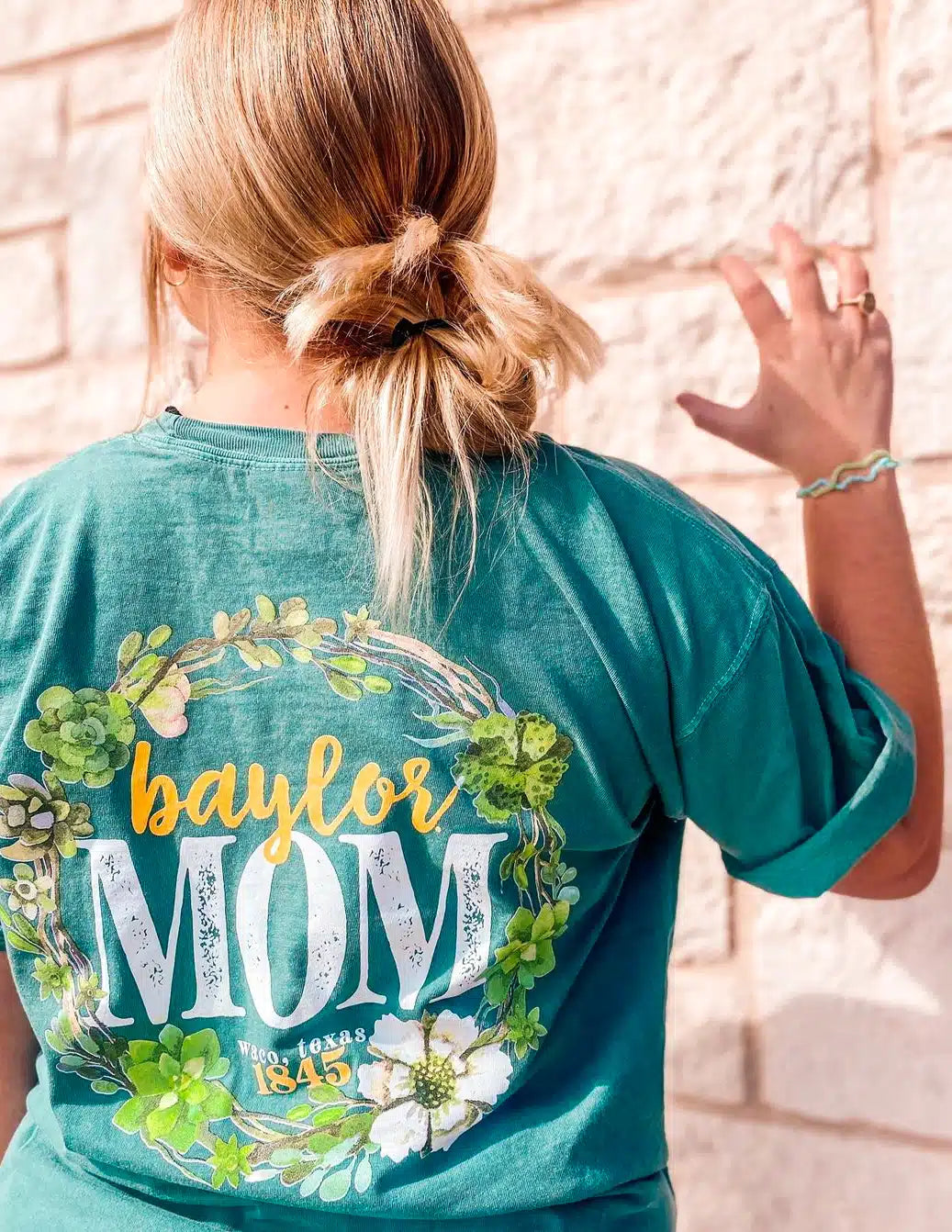BU Mom I Love You Short Sleeve