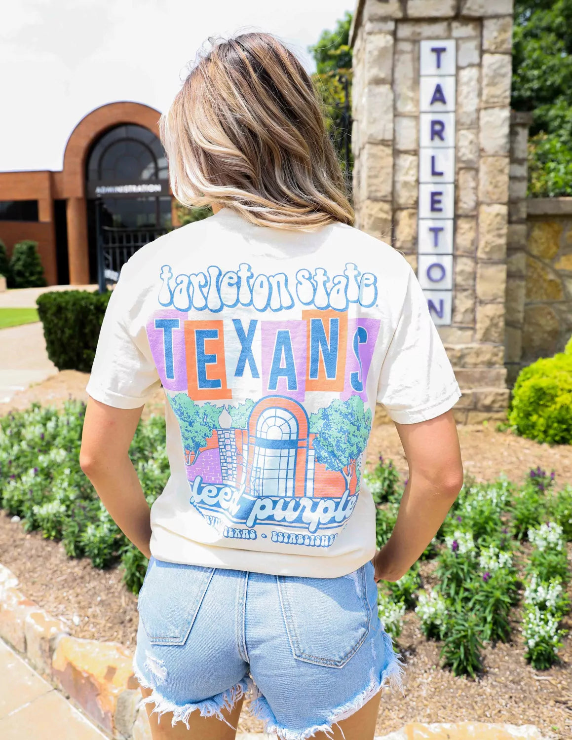 TSU Groovy Landmark Short Sleeve